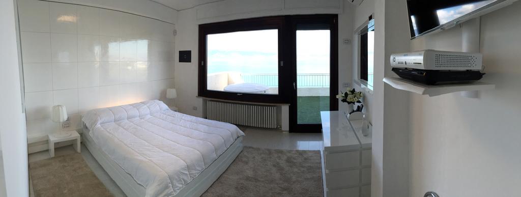Reggio Suite Reggio di Calabria Buitenkant foto